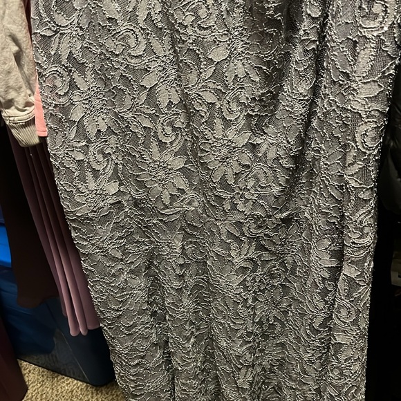 Bridal. Mother of the bride dress. Floor length size 16. Never worn. Smoky blue. - Picture 2 of 5